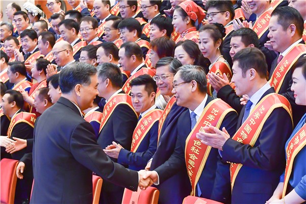 曲路奎总裁荣获&ldquo;优良中国特色社会主义事业建设者&rdquo;称号